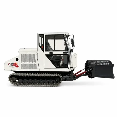 model 200 snow groomer 6