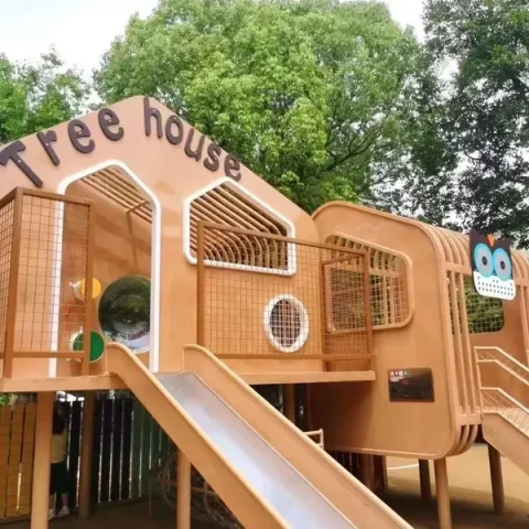 custom treehouse playground equipment1