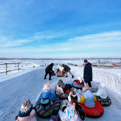 snow tubes
